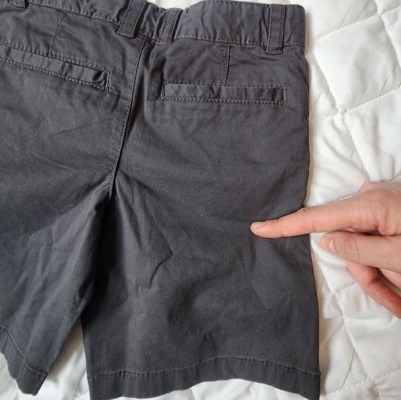 𝅺CAT & Jack boys shorts size 5 - Picture 5 of 5